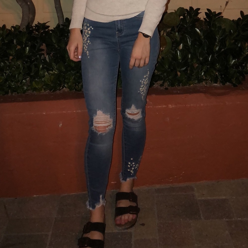 Guess Jeans